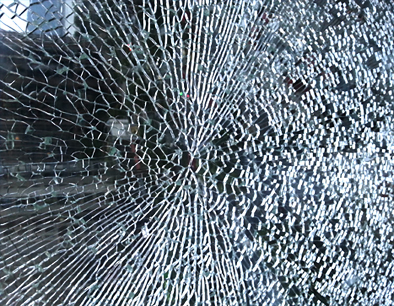 FLAT TEMPERED GLASS 04