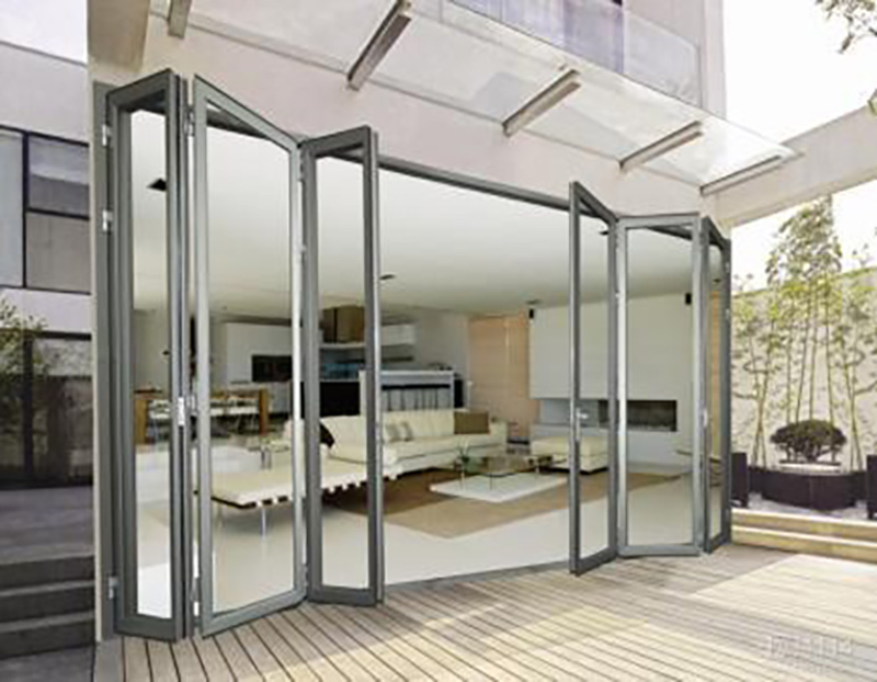 FOLDING GLASS DOOR SYSTEM 05
