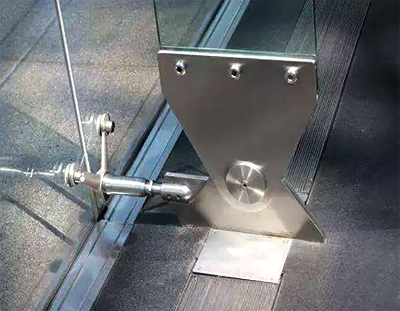 GLASS FIN CURTAIN WALL SYSTEM 06