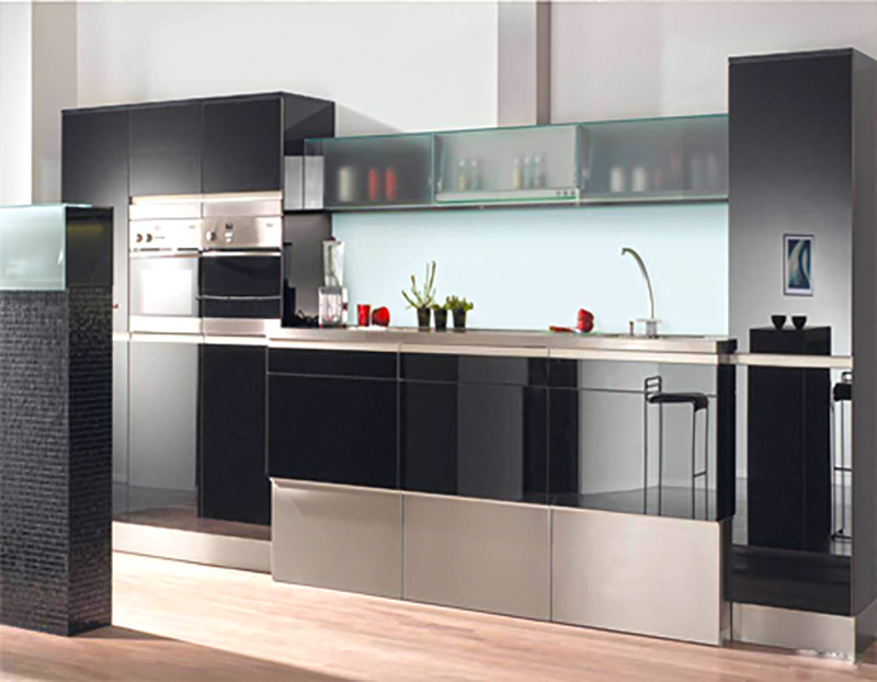 ULTRA WHITE PAINTED GLASS 02