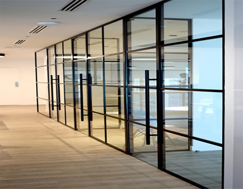 VERTICAL HINGED GLASS DOOR SYSTEM 05