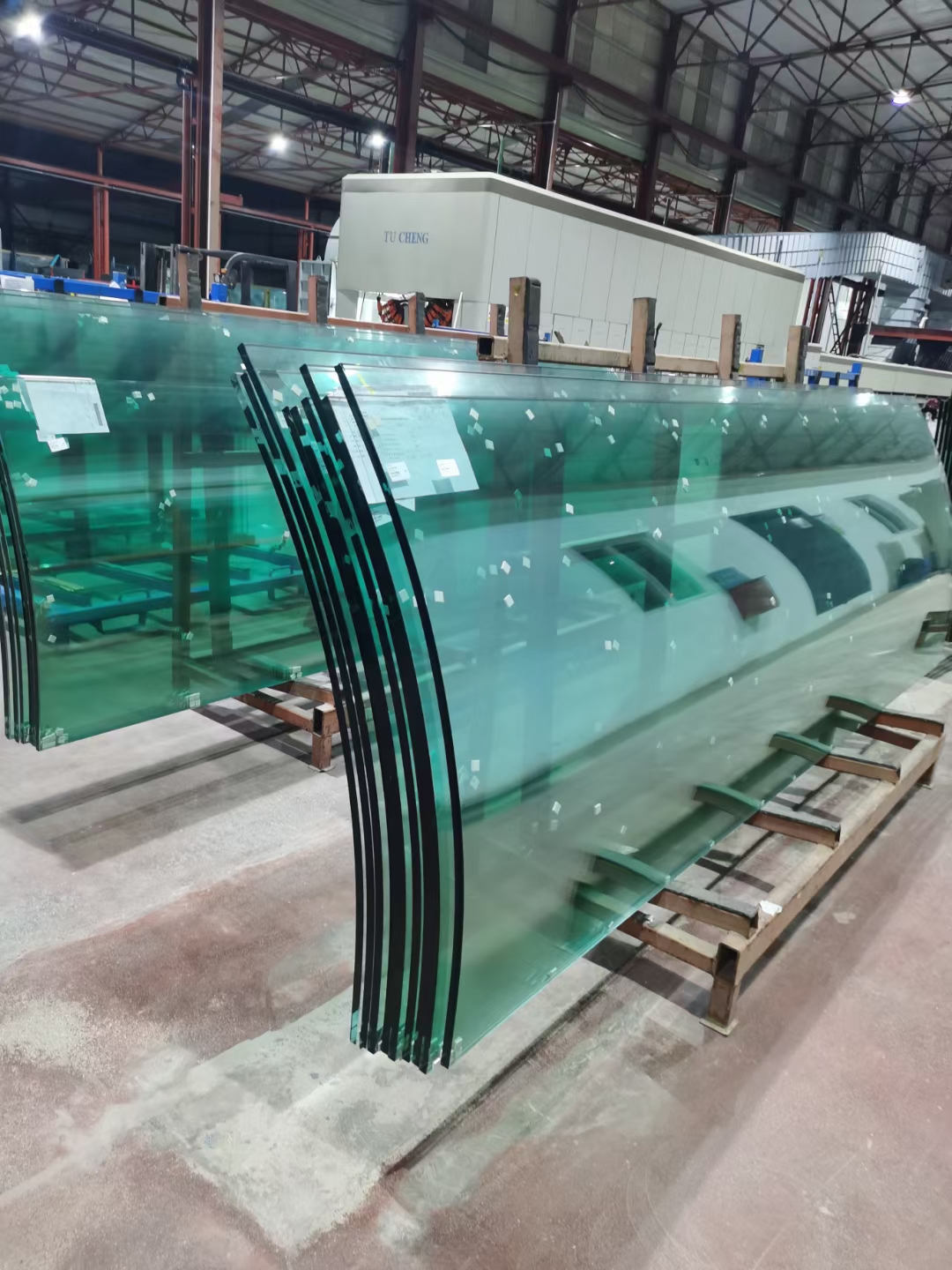 curved tempered glass SSMGLASS
